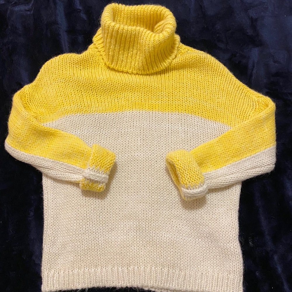 Suite Benedict Colorblock Sweater